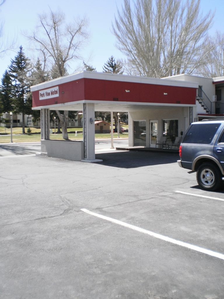 Magnuson Hotel Ely Exterior photo