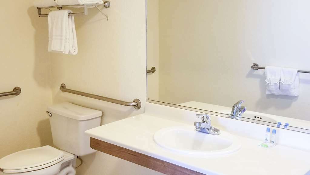 Magnuson Hotel Ely Room photo